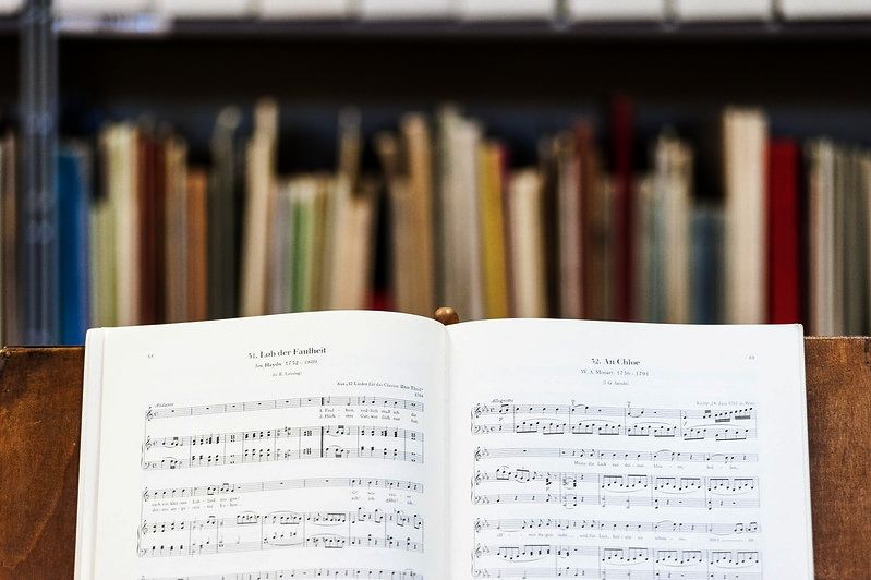 Una biblioteca musicale aperta